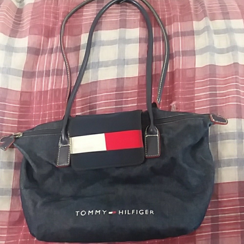Tommy Hilfiger purse